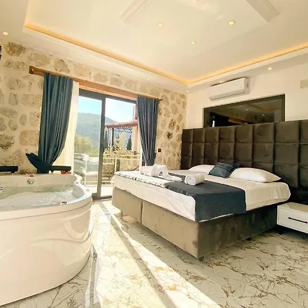Deniz Manzarali Balayi Villasi 2~ 4*